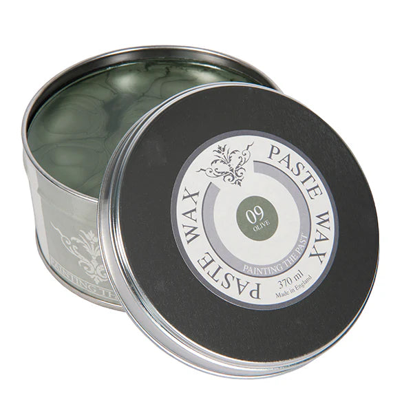 Olive Wachs Painting the Past