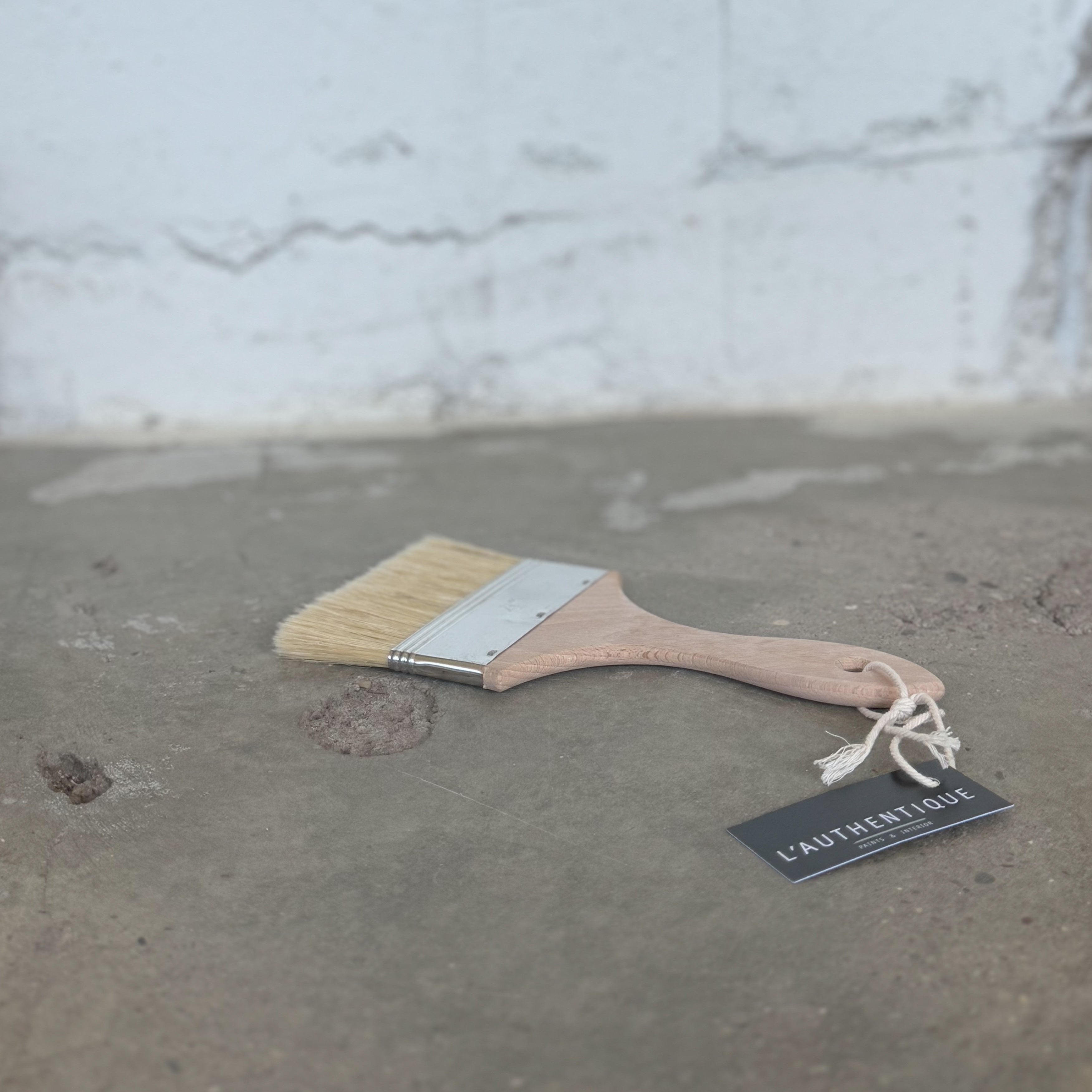 Flachpinsel Beton - Look Farbe L'Authentique - Cachethomecollection.de