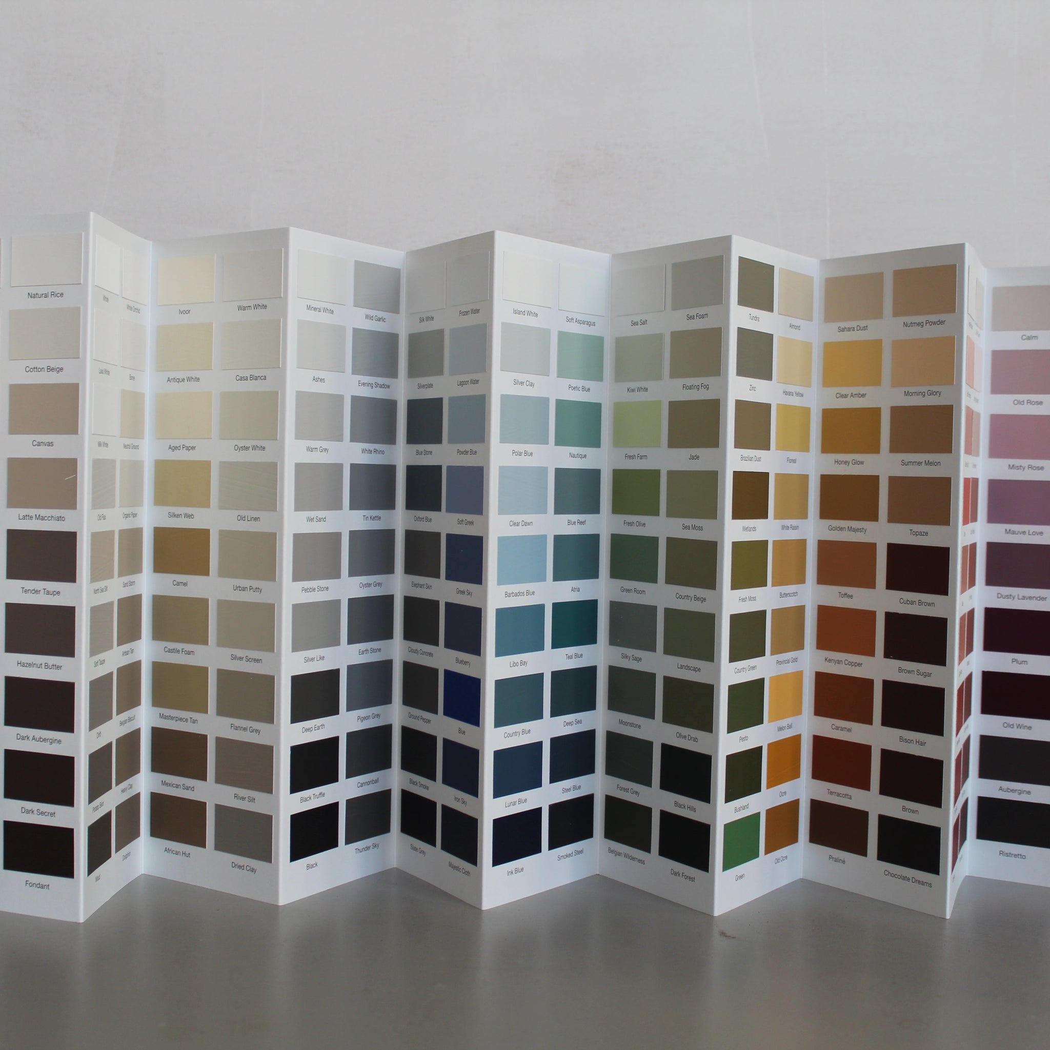 Farbbroschüre Pure & Original - Cachethomecollection.de